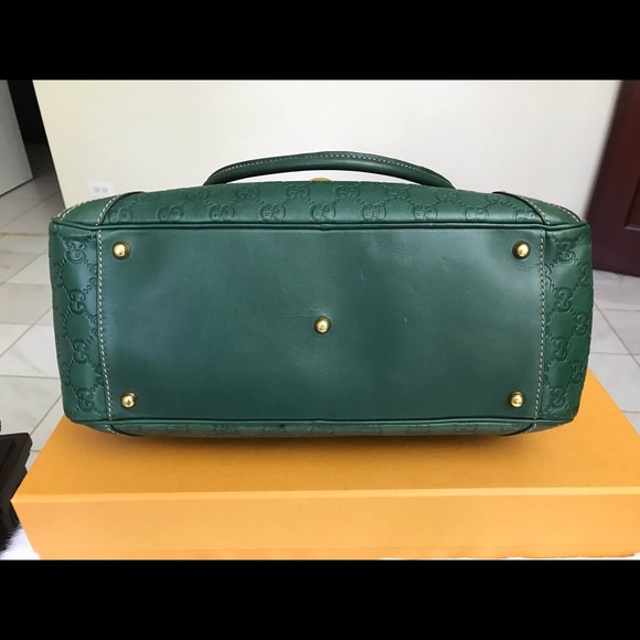 Gucci - Picture 4 of 14